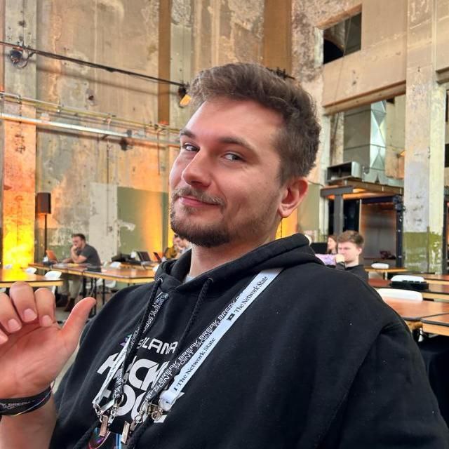 Mike Hukiewitz / Aleph.im - Fishnet